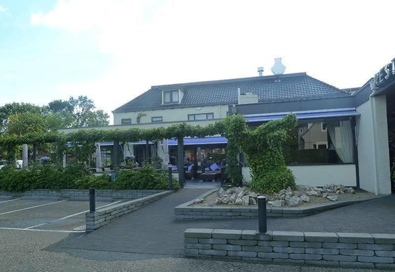 Van Der Valk Hotel Hardegarijp - Leeuwarden エクステリア 写真